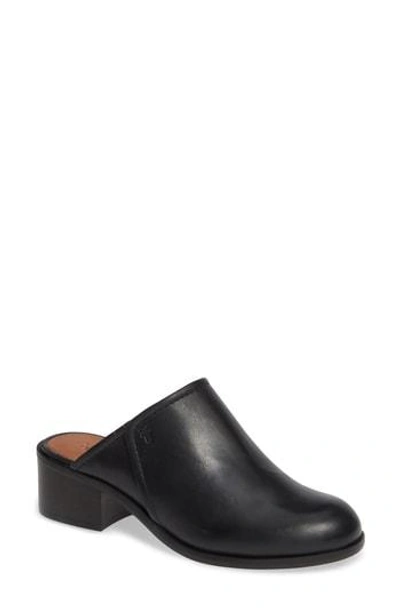 Frye Claire Mule In Black Leather