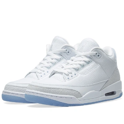 Nike Men's Air Jordan Retro 3 Basketball Shoes, White