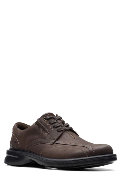 Clarks Gessler Derby In Dark Brown Leather