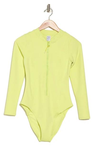 Good American Good Compression Long Sleeve Rashguard Swimsuit In Key Lime001