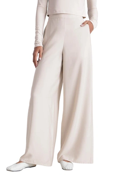 Splendid X Kate Young Wide Leg Pants In Natural