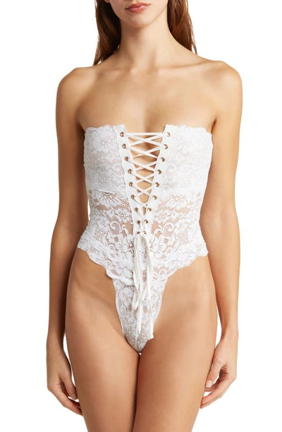 Hah Spinster Reversible Lace Bodysuit In Blanc