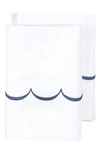 Melange Home Scalloped Edge Embroidered 600 Thread Count Pillowcases In White/ Navy