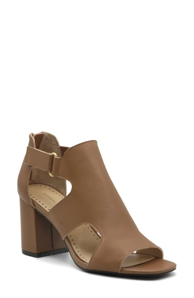 Adrienne Vittadini Alton Block Heel Sandal In Walnut