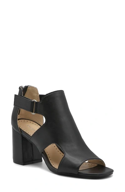 Adrienne Vittadini Alton Block Heel Sandal In Black