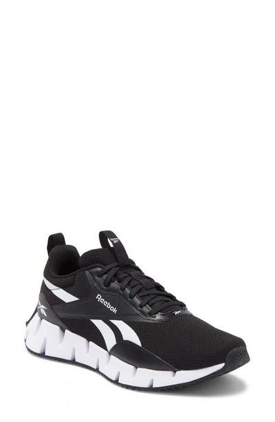 Reebok Zig Dynamica Sneaker In Black/ White/ Black