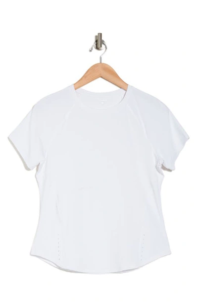 Layer 8 Performance T-shirt In Arctic White