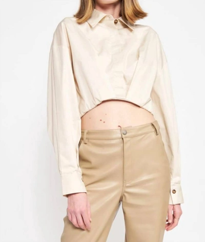 En Saison Lessie Cropped Button Down Top In Cream In White