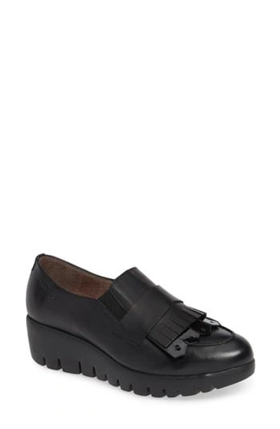 Wonders Kiltie Wedge Loafer In Black Patent And Leather