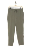 90 Degree By Reflex Citylite Expedition Travel 7/8 Pants In Mulled Basil