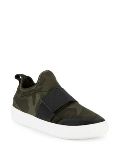 Steve Madden Herald Camouflage Low-top Sneakers