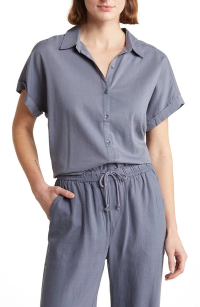 Splendid Padua Short Sleeve Button-up Shirt In Ash Navy