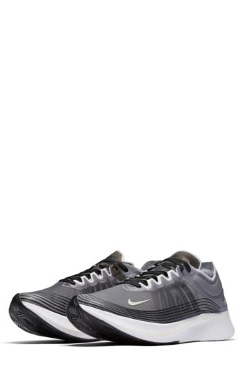 zoom fly sp black light bone