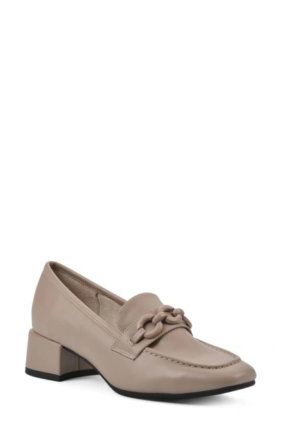 Cliffs By White Mountain Quinbee Bit Pump In Taupe/ Smooth
