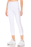 Alo Yoga Chevron High Waist Capri Leggings In White