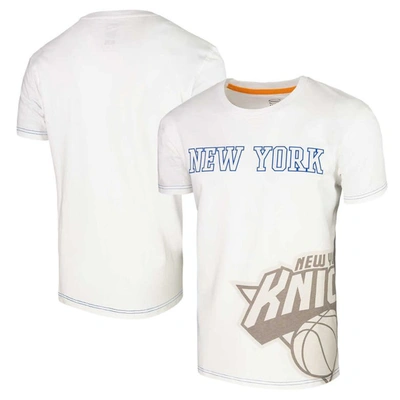 Stadium Essentials Unisex  White New York Knicks Scoreboard T-shirt
