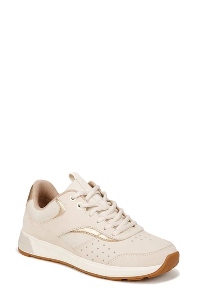 Vionic Nova Sneaker In Cream