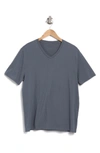 Vince V-neck T-shirt In Green