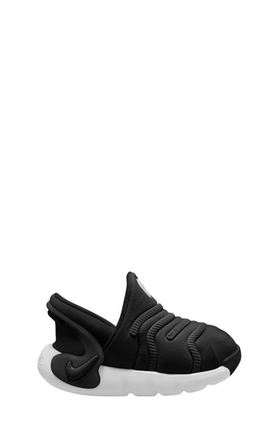 Nike Kids' Dynamo Go 2 Sneaker In Black/ White