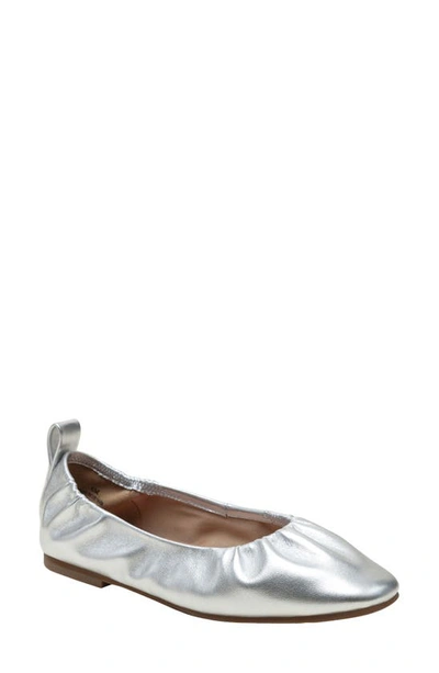 Linea Paolo Newry Ballet Flat In Silver