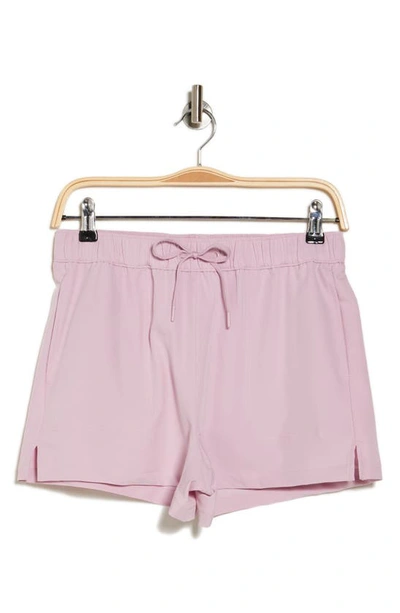 Yogalicious Citylite Hailey Hiking Shorts In Fragrant Lilac
