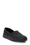 Toms Kameron Slip-on Sneaker In Black,black Two Tone Slub