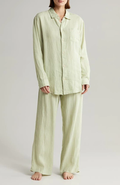 Desmond & Dempsey Long Sleeve Linen Pyjamas In Pistachio