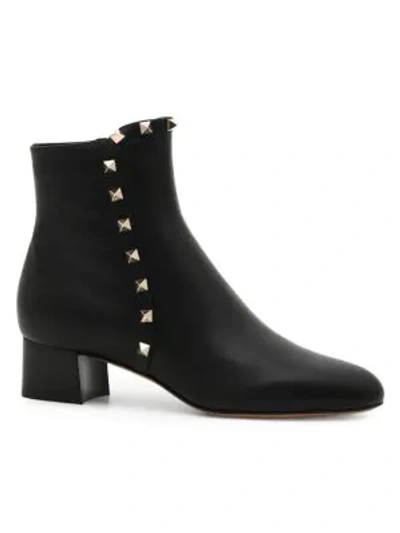 Valentino Garavani Leather Rockstud Booties In Black