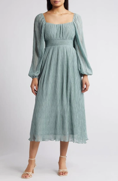 Zoe And Claire Square Neck Long Sleeve Midi Dress In Sage