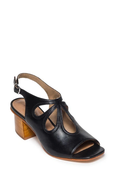 Bernardo Footwear Lainey Slingback Sandal In Black