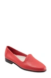 Trotters Liz Flat In Red Leather