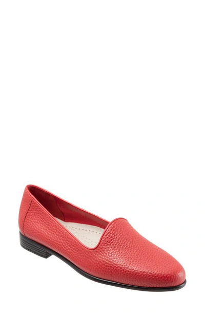 Trotters Liz Flat In Red Leather