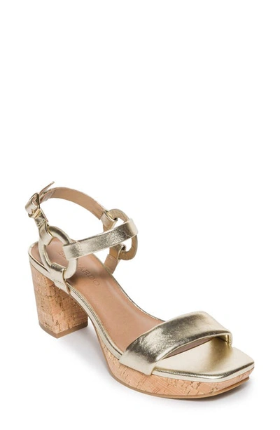 Bernardo Footwear Candace Ankle Strap Platform Sandal In Champagne