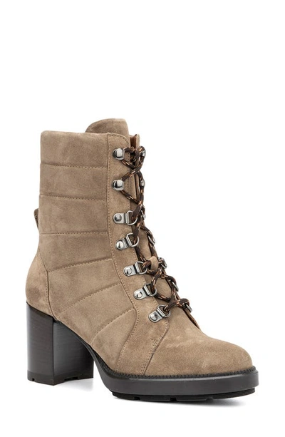 Aquatalia Ivanya Hiker Boot In Walnut