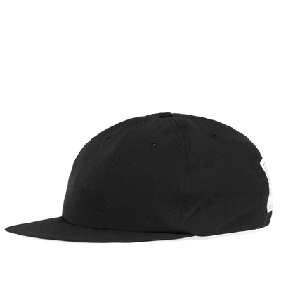 Satisfy Dynamic Running Cap In Black