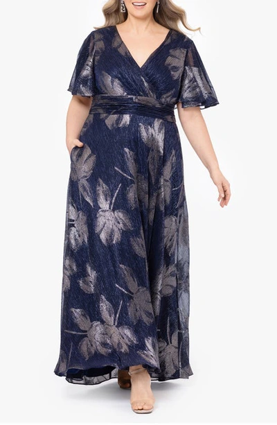 Betsy & Adam Floral Foil Print Flutter Sleeve Gown In Navy/ Gunmetal