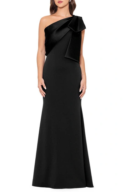 Betsy & Adam Satin Bow Crepe Mermaid Gown In Black