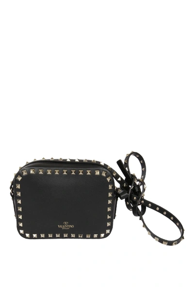 Valentino Garavani Rockstud Crossbody Bag In Neronero