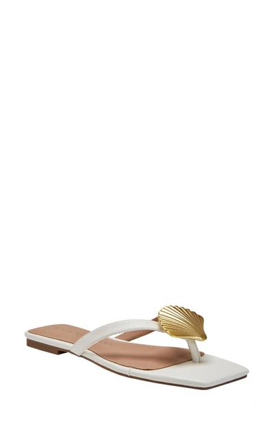 Katy Perry The Camie Shell Flip Flop In White