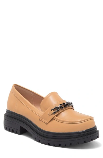 Chase & Chloe Chain Detail Platform Lug Loafer In Nude