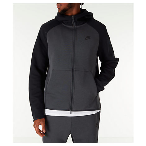 black anthracite tech fleece