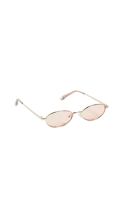 Quay Showdown Sunglasses In Gold/peach