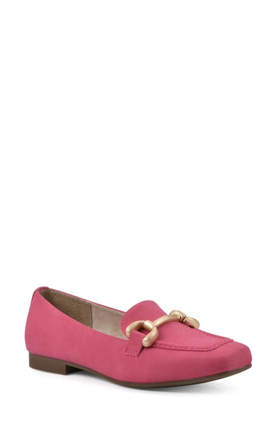 Cliffs By White Mountain Bestow Bit Loafer In Fuchsia Sueded Smooth