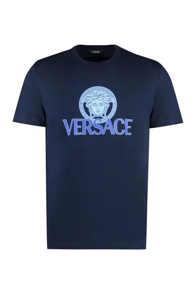 Versace Printed Cotton T-shirt In Blue