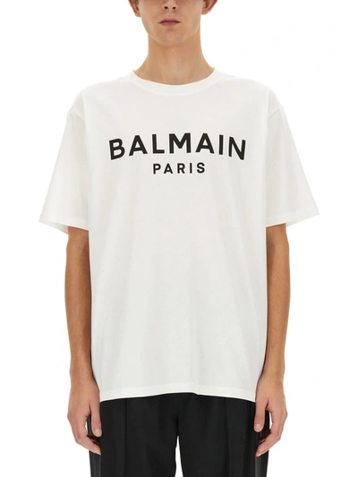 Balmain T-shirt With Logo In Bianco