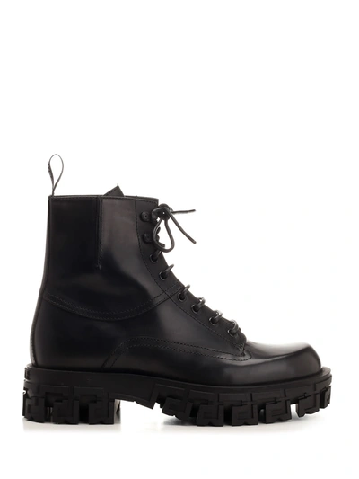 Versace Greca Portico Combat Boot In Nero