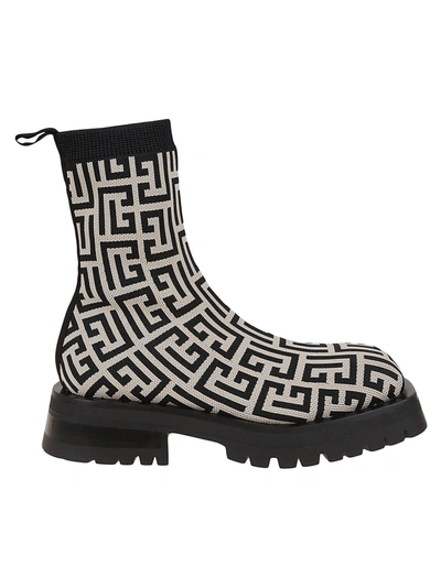 Balmain Black And Ivory Jacquard Knitted Ankle Boot With Monogram In Nero
