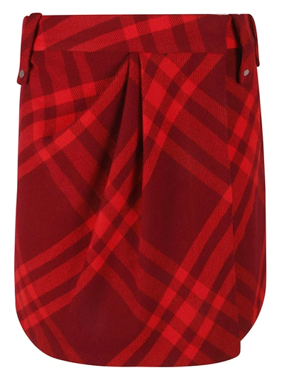 Burberry Check Short Skirt In Red