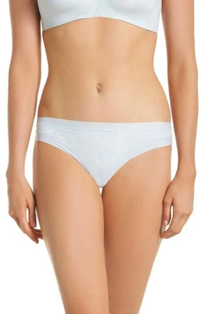Calvin Klein Form Lace Thong In Teardrop
