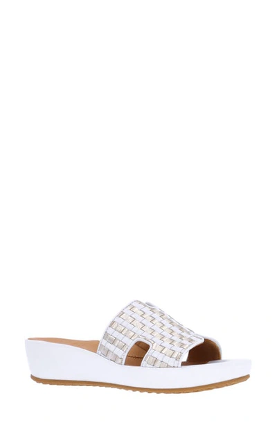 L'amour Des Pieds Cusaro Platform Wedge Slide Sandal In White/ Gold